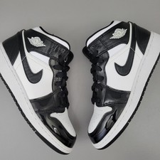 Nike Air Jordan 1 Mid SE DD2192-001 Youth 5 Shoes Black White All Star Sneaker
