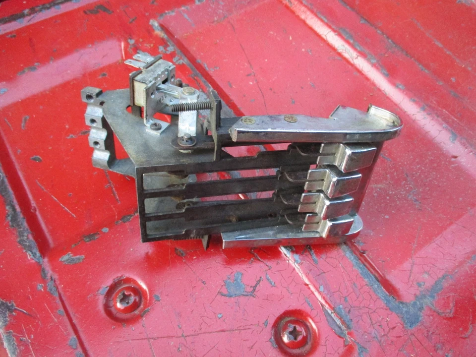 1963 63 Chevrolet Impala 409 Belair Biscayne Heater Control Panel GM NON A/C - Image 2 of 2