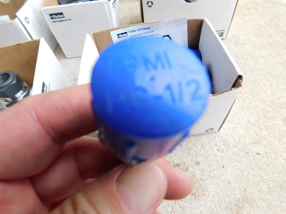 PARKER СМЕСЬ ЛОТ АССОРТИМЕНТ ФИТИНГОВ ИЗ НЕРЖАВЕЮЩЕЙ СТАЛИ ФИТИНГИ SWAGELOK - Изображение 4 из 4