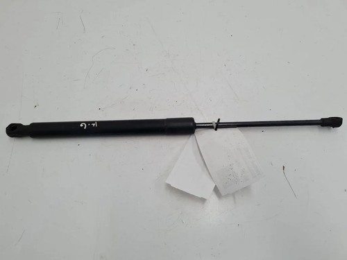 VW GOLF VIII CD1 Heckklappe Gasdruckfeder rechts 5K6827550B 1.97 33275459