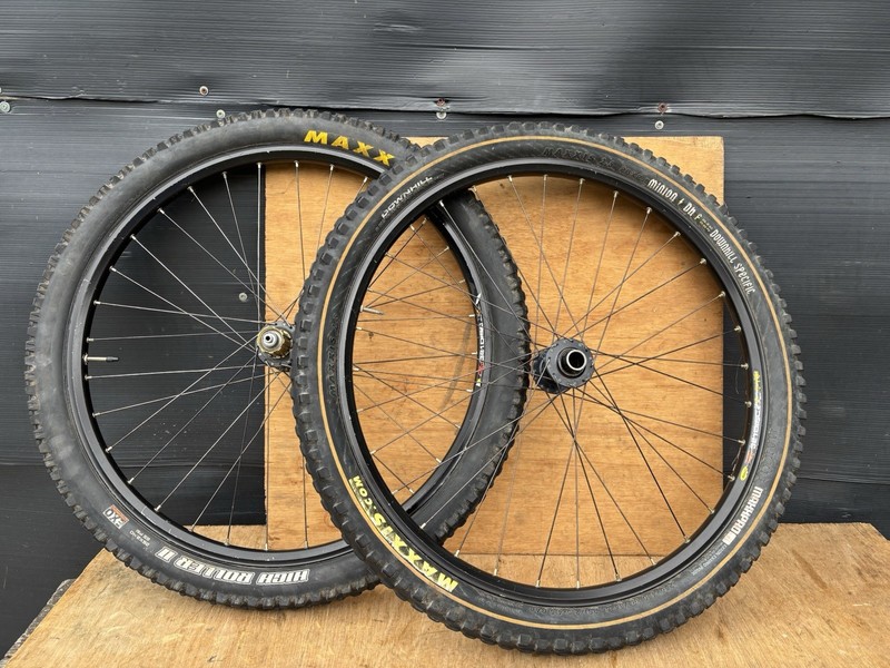 Mavic en 321 26” Wheels With Hope Pro 2 Hubs