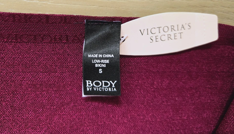 Bragas de bikini Victoria's Secret Body 2008 vintage de BBV suaves tiro bajo S nuevas con etiquetas Foto 3 de 3
