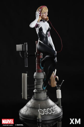 XM Studios Gwen 1/4 Scale Statue - Picture 2 of 11