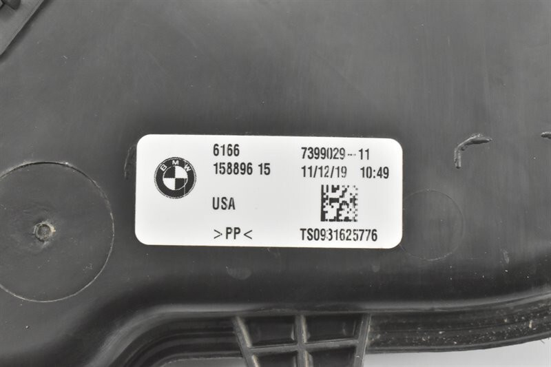 Windshield Washer Fluid Reservoir Tank 7399029 7483866 BMW X3 G01 