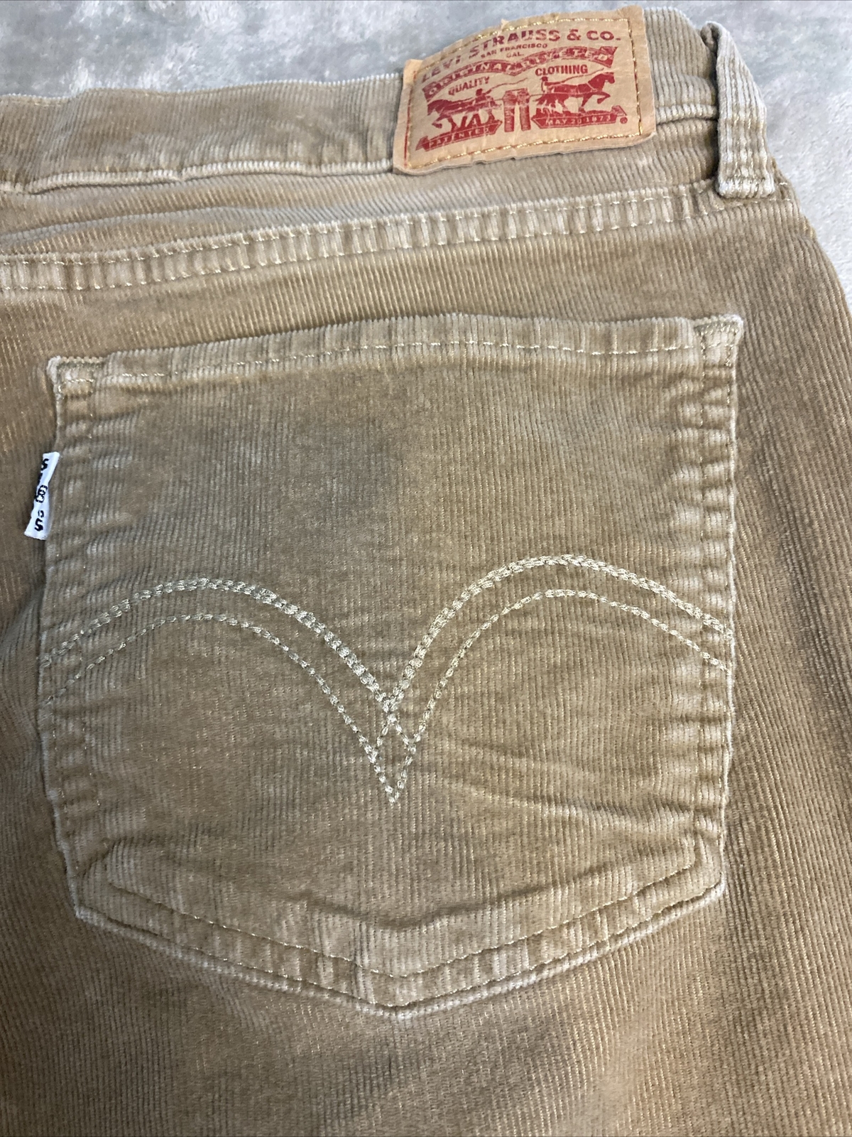 Women’s VTG 70’s White Tab Levi’s Camp Pants Tan Corduroy Size 30 image 8