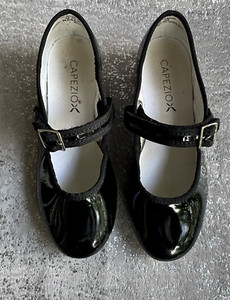Capezio Mary Jane Shinny Black Tap Shoes Size 13 1/2 Toddler EUC