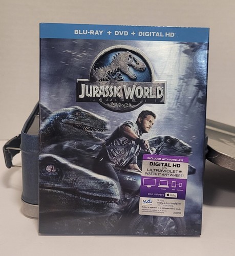Jurassic World Blu-ray In A Tin Lunchbox. Excellent Condition. - Picture 10 of 19