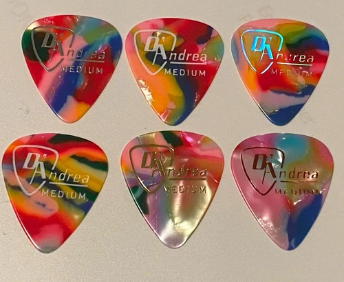 D’Andrea Guitar Picks-351-Mosaic Celluloid-Medium Gauge-1970’s Logo-Lot of 6-NOS