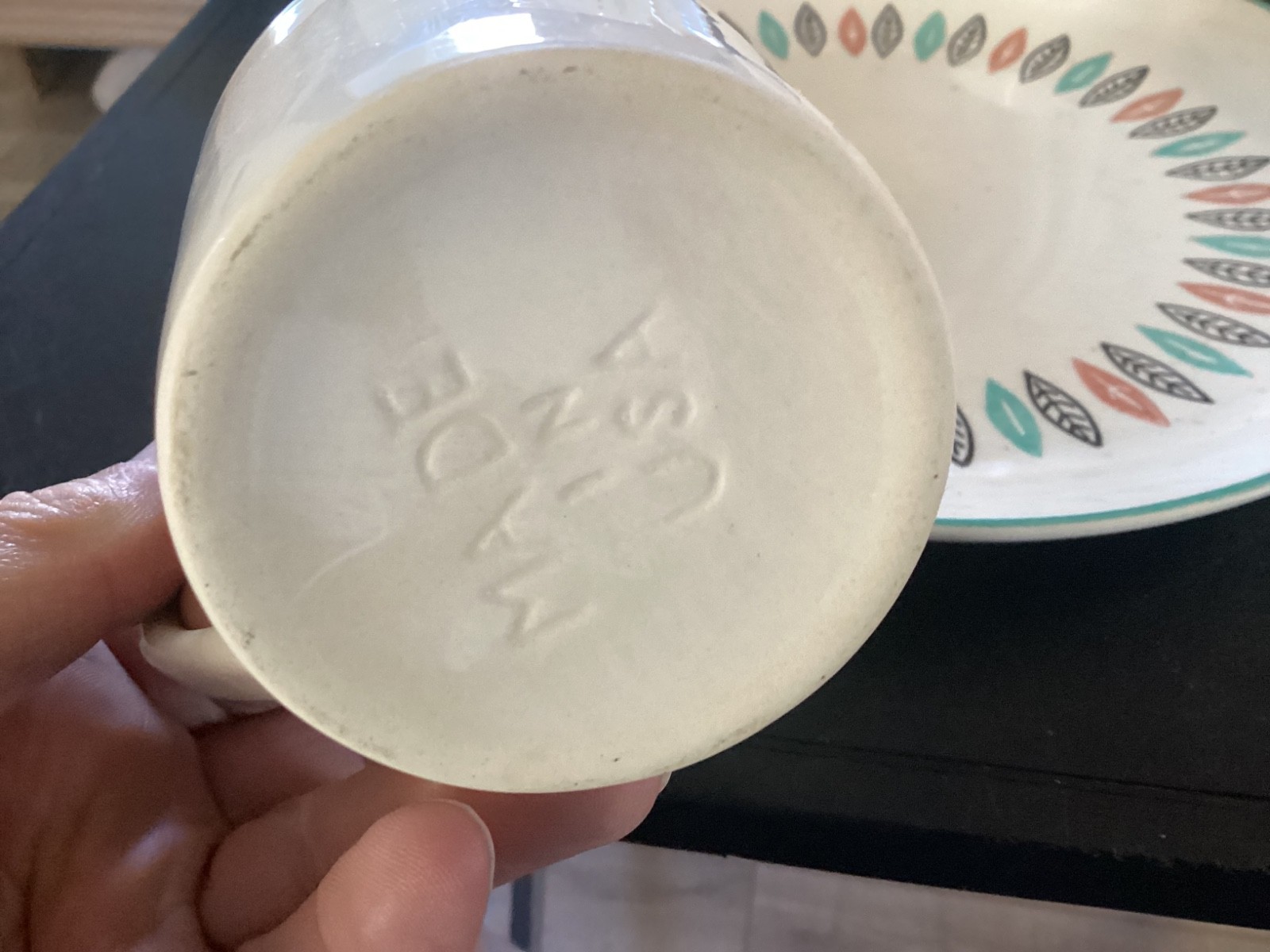 (3) Vintage Marcrest Nordic Mint 10" Dinner Plates & (6) Matching Coffee Cups