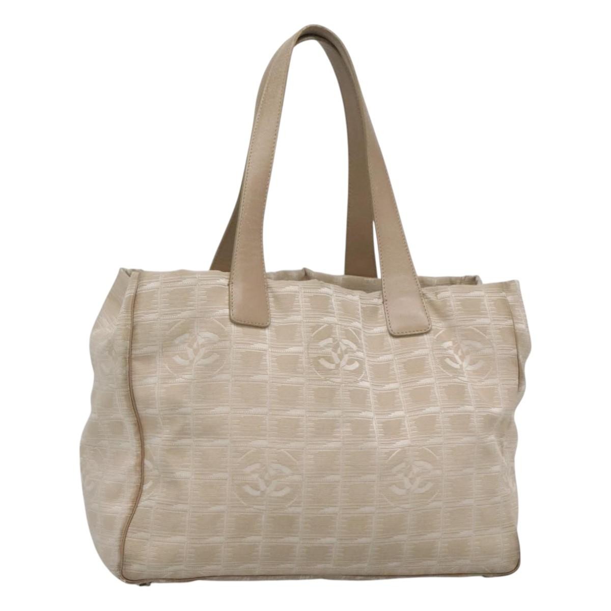 CHANEL Travel Line MM Tote Bag Beige Canvas CC Logo Auth 118797