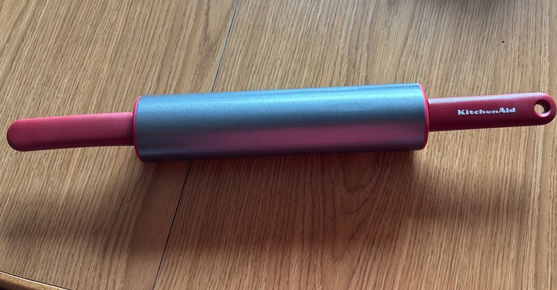 KitchenAid Heavy Steel, Non Stick Rolling Pin, Red Handles 