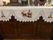 Heritage Lace Night before Christmas Mantle Scarf 90x19 Sofa Table Runner Santa