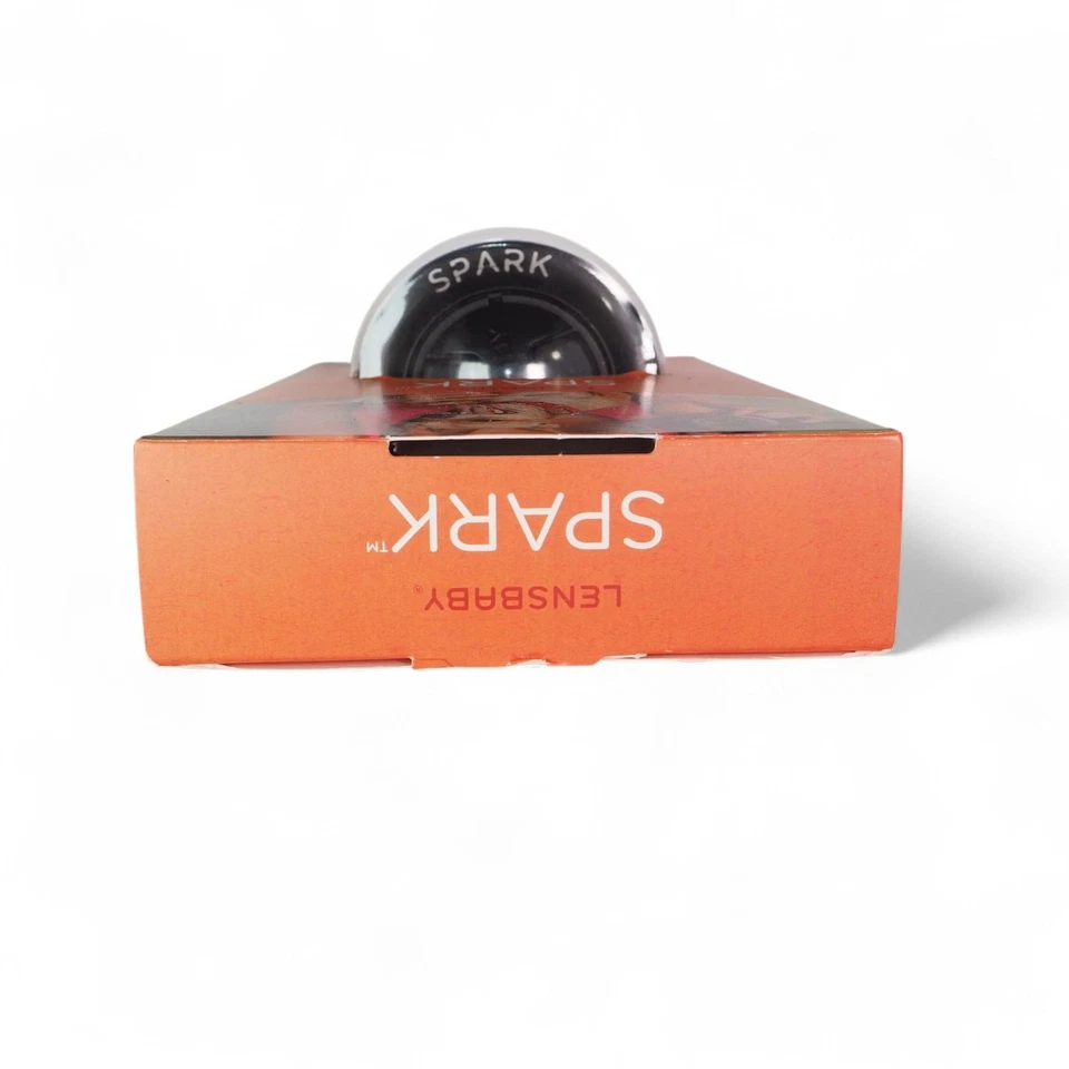 Lensbaby Spark 50mm f/5.6 Selective Focus Lens for Canon EF Mount - Image 3 of 4