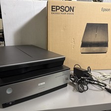 Epson Perfection V800 Photo Color Scanner w/ AC Adapter  Accessories