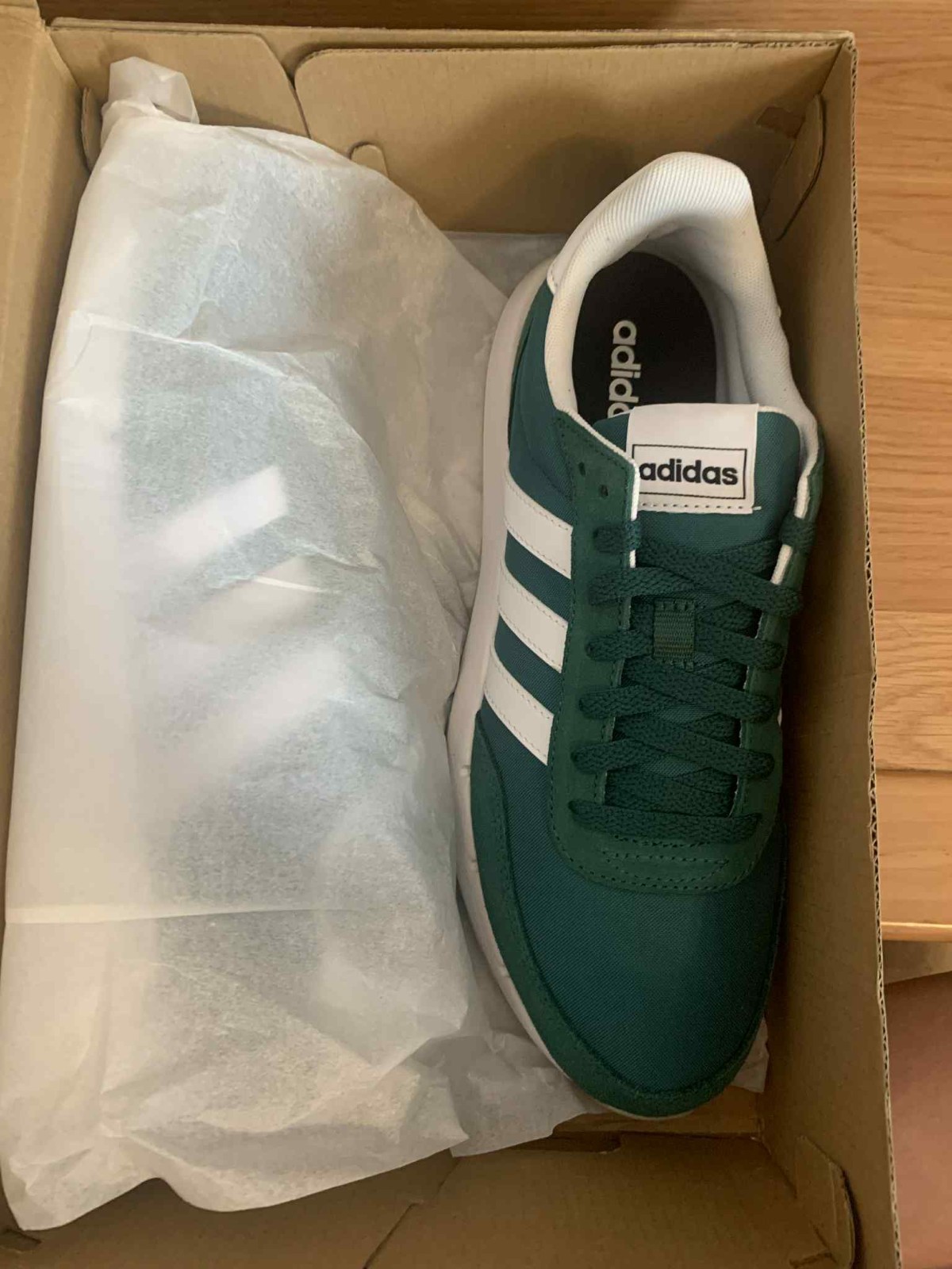 Adidas Run 60s 2.0 | Collegiate Green & White | H00354 | Men's Size 9 | NEW DS