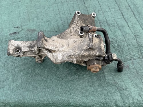 VW T4 Aggregathalter Halter Lichtmaschine Servopumpe 074260885A