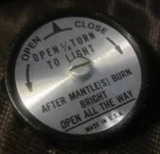 1 Coleman Knob, Direction Disk, & Screw Late 220J 228J and 220K lantern VTG part