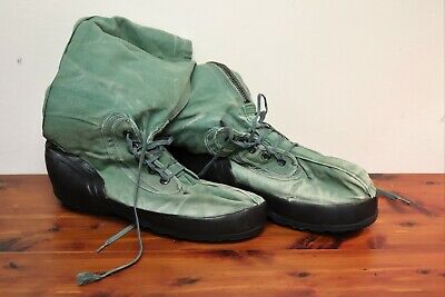 vans military boots