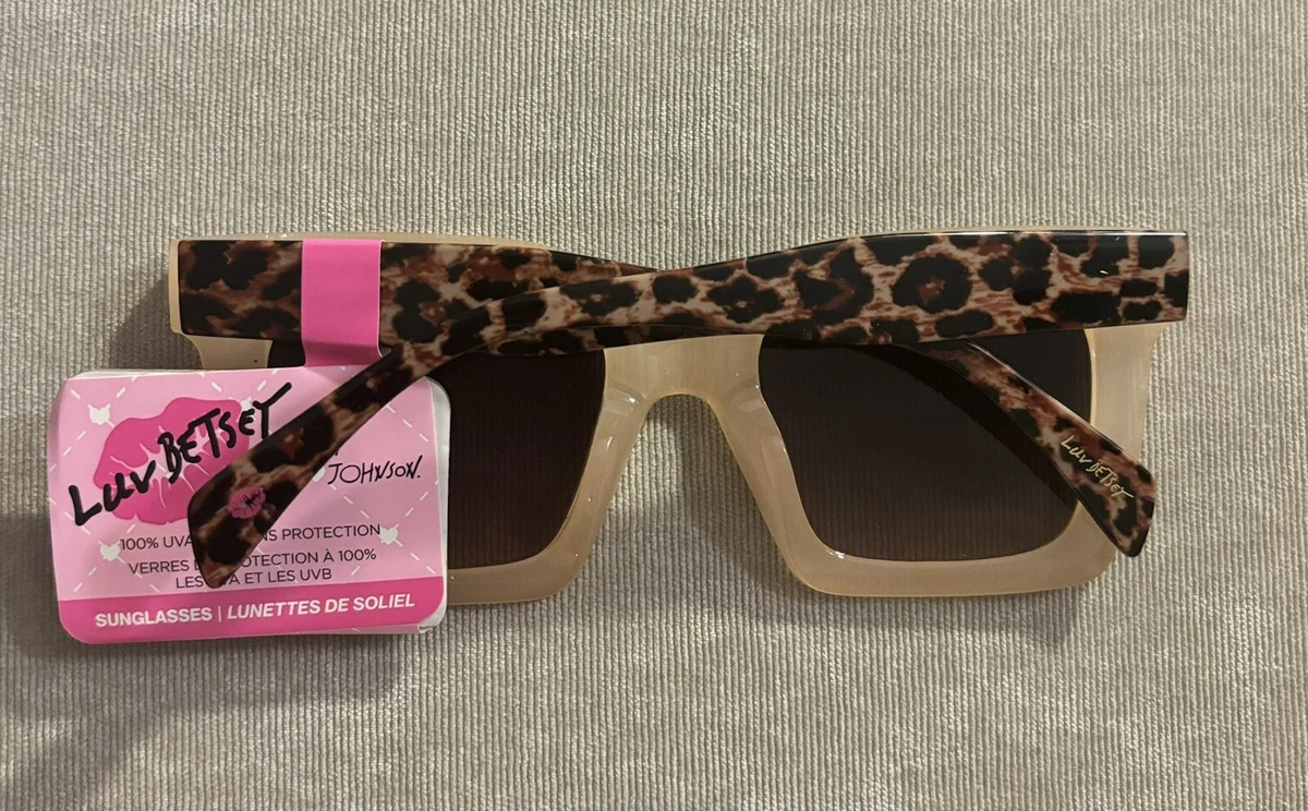 (#127) Betsey Johnson Animal Cheetah Black/Brown Sun Glasses Betsey Johnson Heart Sunglasses BJ977 Animal / Leopard Print  main image 4