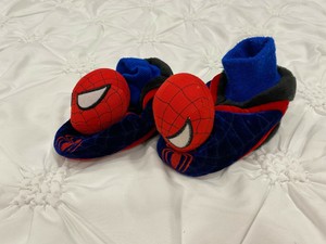 boys spiderman slippers