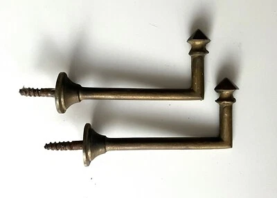 Paire de crochets pour embrasses de rideau laiton à visser longueur 8,3 cm - Photo 1/4