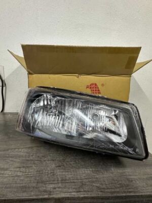 2005-2007 Chevy Silverado 1500 Aftermarket OEM replacement Headlight
