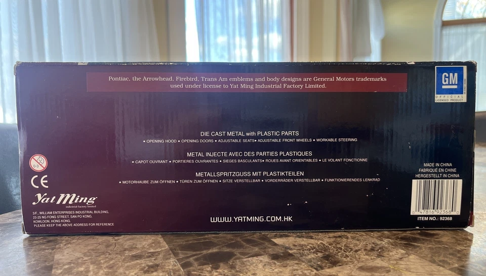 Road Signature 1969 Pontiac Firebird Trans AM White Blue Stripe 1/18 Diecast - Image 4 of 4