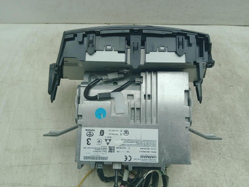 TOYOTA PRIUS PLUS DISPLAY SCREEN HEAD UNIT SAT NAV 8614047221 2015-2020 - Picture 14 of 18