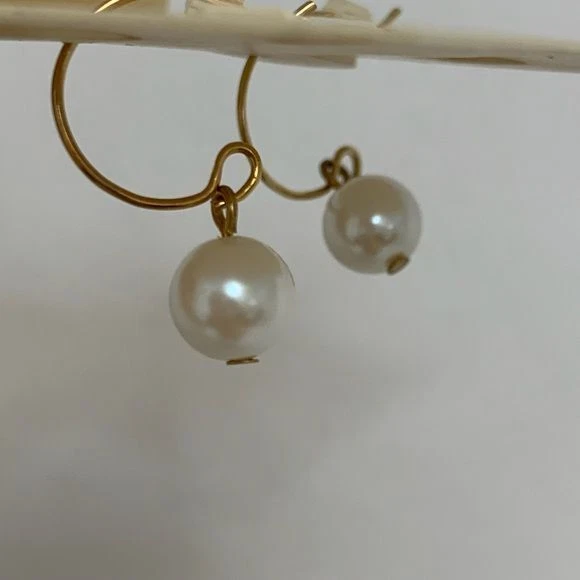 Pendientes de perlas de imitación Carolee nuevos con etiquetas Foto 3 de 4