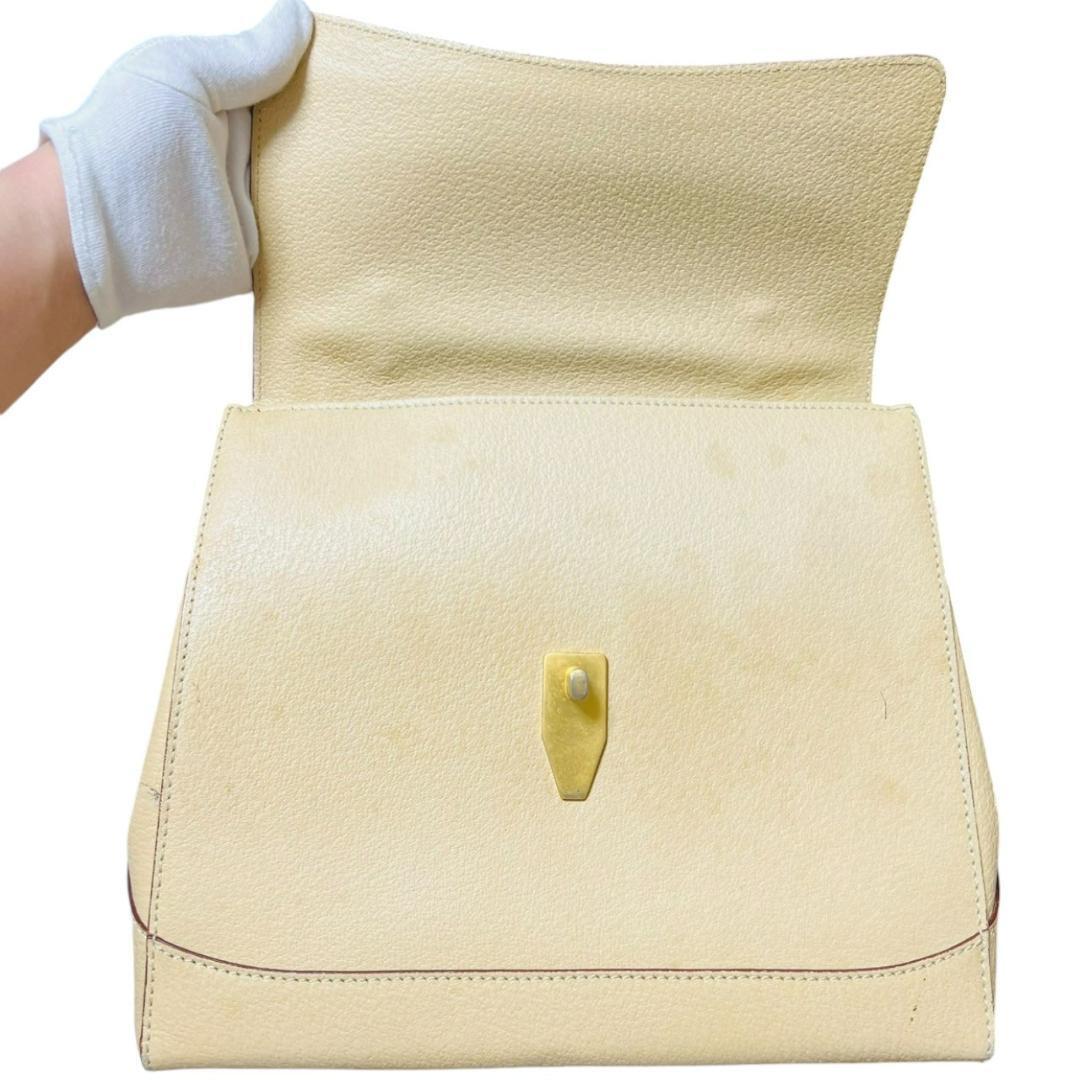 Celine M94 Shoulder Bag 2way Leather Beige Authentic Celine M94 Shoulder Bag 2way Leather Beige Authentic