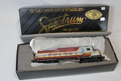 AR921 BACHMANN SPECTRUM HO DIESELLOK GP30 CP #8200 REF 82018