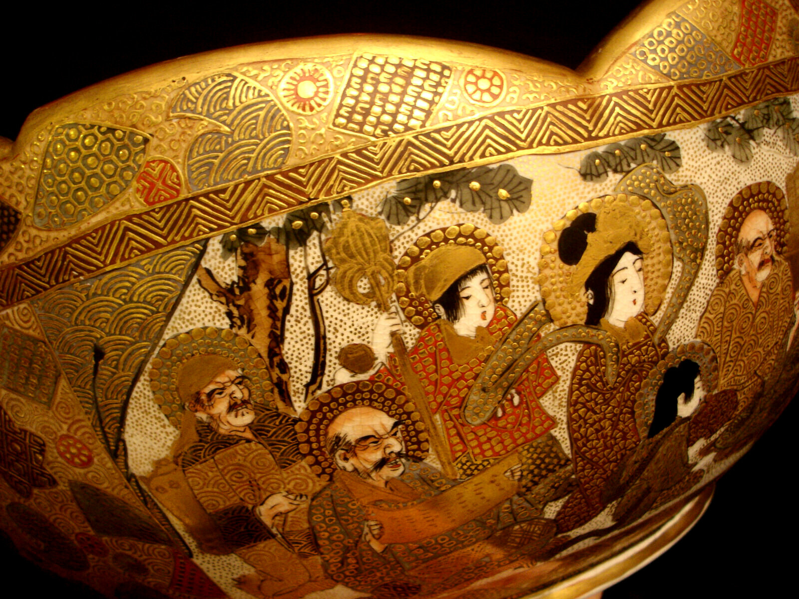 11 3/4" W MARKED Satsuma Hododa JAPANESE MEIJI PERIOD SATSUMA SCALLOPED