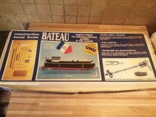 Maquette en Bois SOCLAINE : Péniche