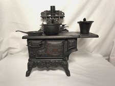 Cresent Cast Iron Salesman Sample Stove 11"H x 11"W in Beautiful Condition