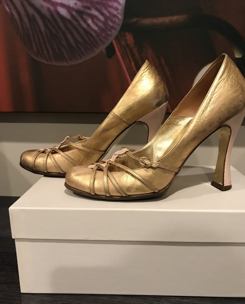 【美品】DOLCE & GABBANA ハイヒール 革　ゴールドソール 美品】DOLCE & GABBANA ハイヒール 革 ゴールドソール 靴