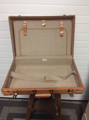 Vintage Pioneer Light Brown Leather Hard Suitcase 21" X 15" X 6" - Picture 7 of 12