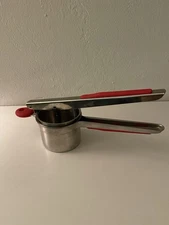 Bellemain Stainless Steel Potato Ricer w/ 3 Interchangeable Discs