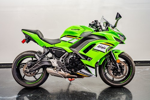 2025 Kawasaki NinjaÂ® 650 KRT Edition ABS 