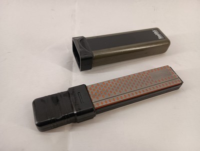Smith's  4-Inch FINE & COARSE Diamond Combo Sharpening Stones