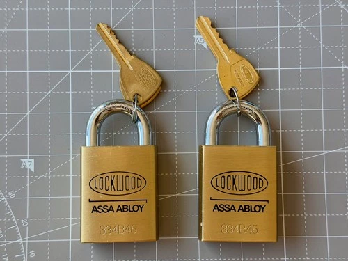 Lockwood 334B45 Padlock - Two original Keys - 334B45/119/KD - product listing photo