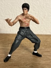 Ultimate Guide to Bruce Lee Collectibles and Memorabilia 126