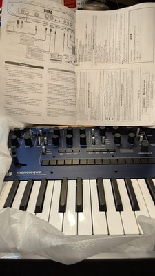Korg Monologue Analog Synthesizer   Complete in Box   Tested & Clean   Japan-Vid