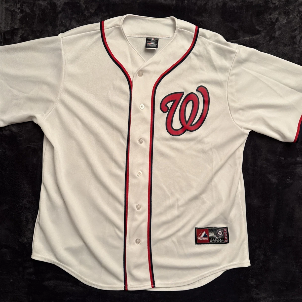 After a one-season hiatus, the Washington Nationals will wear red