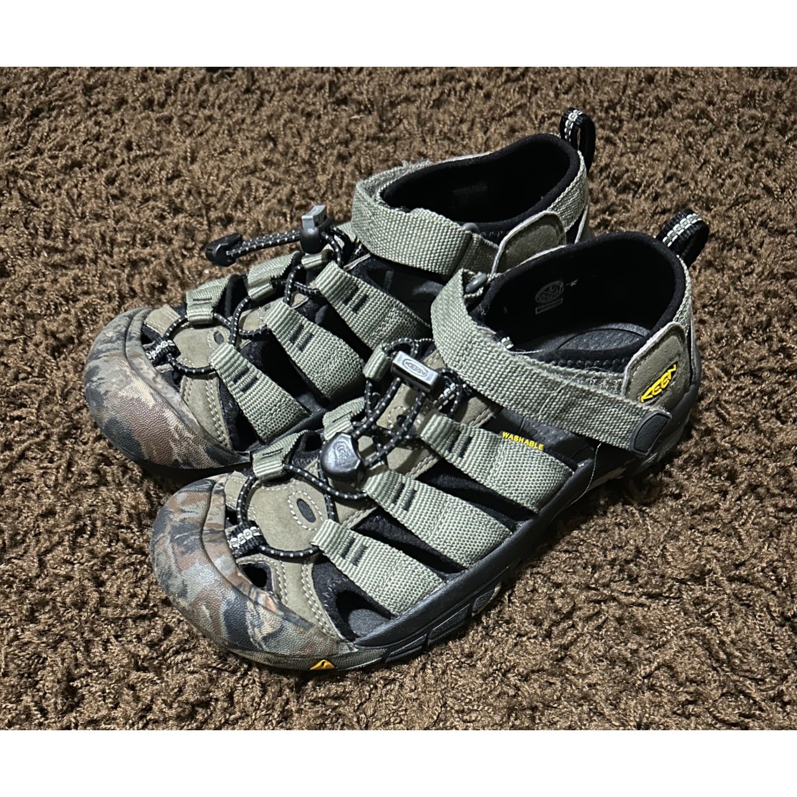 Sandali da trekking mimetici KEEN Newport H2 per bambini misura 4 cinturino regolabile