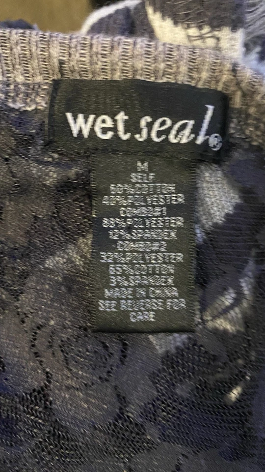 Y2K 90s Wet Seal Sz M Womens White Stripe Lace Henley Top Bella Swan Grunge Goth - Image 4 of 4