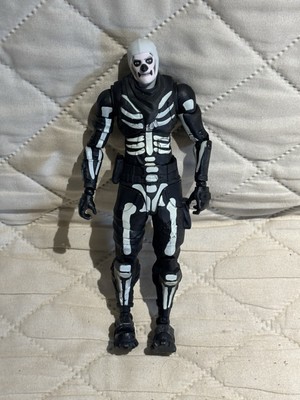 McFarlane Toys Fortnite Green Glow Skull Trooper Loose Figure Epic Games