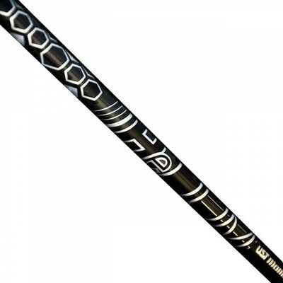UST Mamiya Helium Black Senior Flex -1'' kürzerer Driverschaft - Callaway Adapter