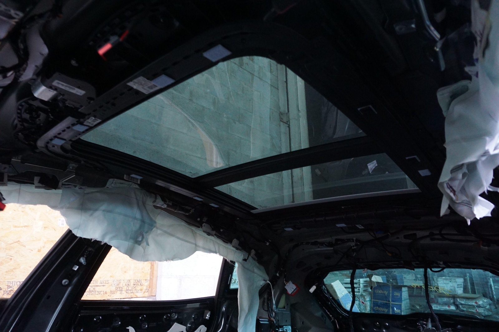 Panoramic Sunroof Roof Track Assembly w/Glass & Shade 670140682 Maserati Levante