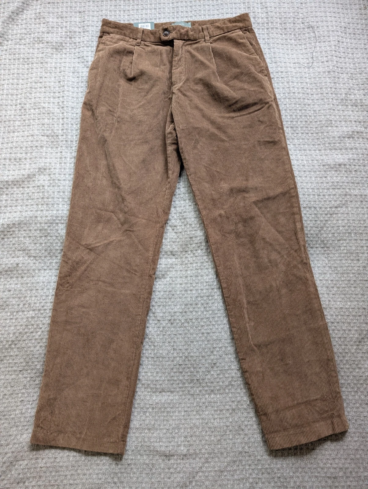 Verhunt Pants Men EUR 42 Fits 32x32 Brown Corduroy Pleated Straight Leg Cotton