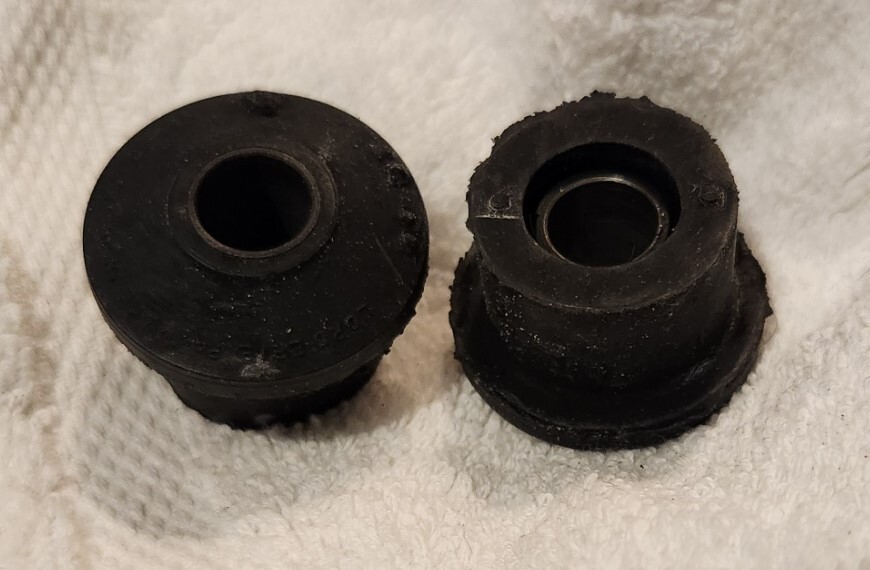 Lord Corporation / Parker J-6600-4 Rubber Bushing, Qty 4